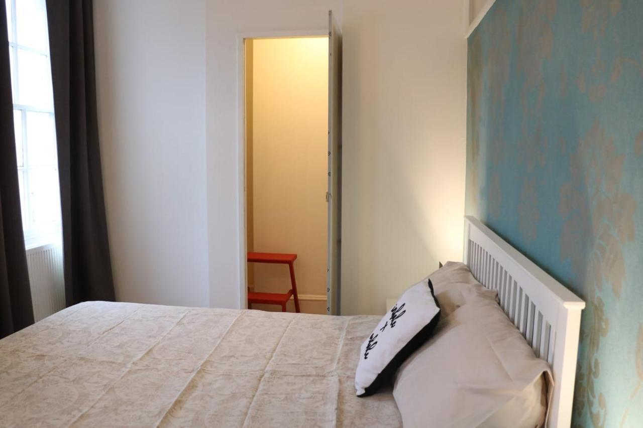 דירות לונדון Victoria Style Flat Near Victoria Station מראה חיצוני תמונה