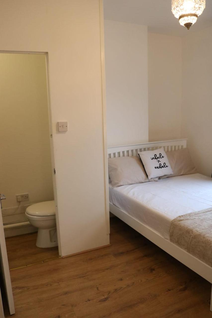 דירות לונדון Victoria Style Flat Near Victoria Station מראה חיצוני תמונה